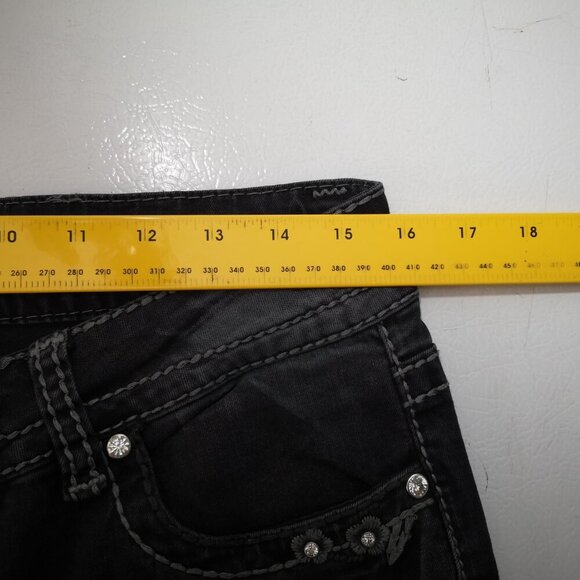 Suko Jeans Ladies Size 10 Narrow Legs Black Jeans - Picture 11 of 13